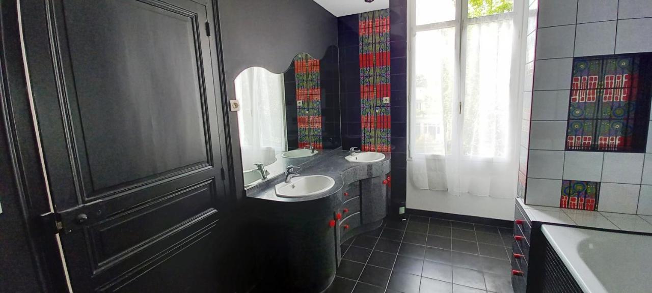 Histoire De Loire - Du Bellay Hotel Сомюр Екстериор снимка